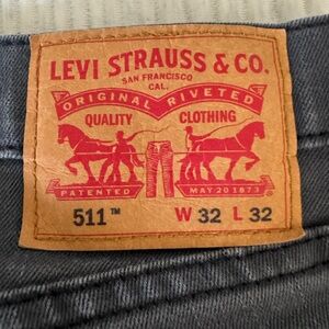 Levi's Men's Gray Jeans